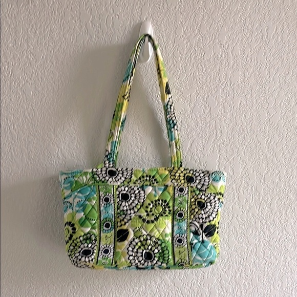 EUC Vera Bradley Limes Up Shoulder Tote Handbag - Picture 1 of 7
